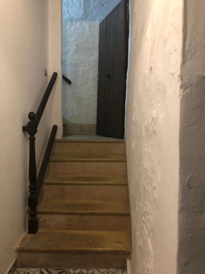 Stadthaus Mitten Im Kuenstlerviertel Von Arta Mit Zwei Wohnungen 外观 照片